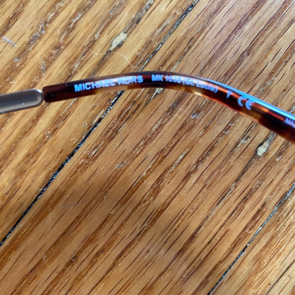 Michael Kors St Lucia Sunglasses - Picture 4 of 4